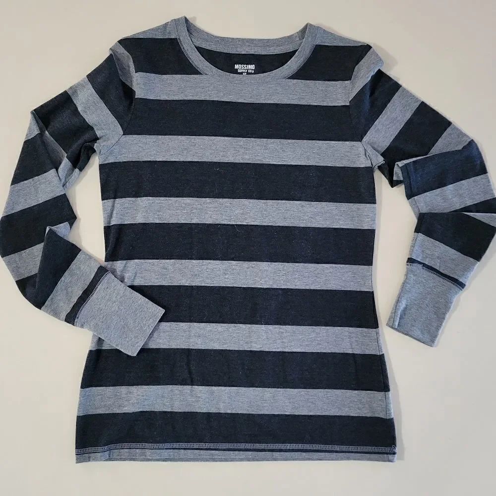 Mossimo Gray Striped Long Sleeve Top
